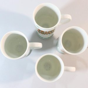 Kaffekoppar på fot, Irish cofee, Porslin