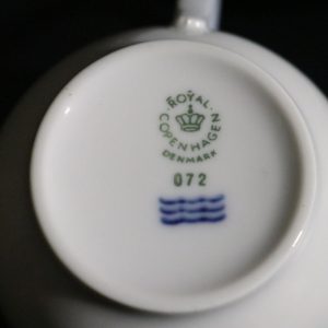 2st koppar med fat, "liljekonvalj" Royal Copenhagen