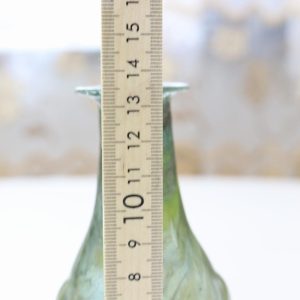 Grön glasvas ålder okänt - 13,5cm