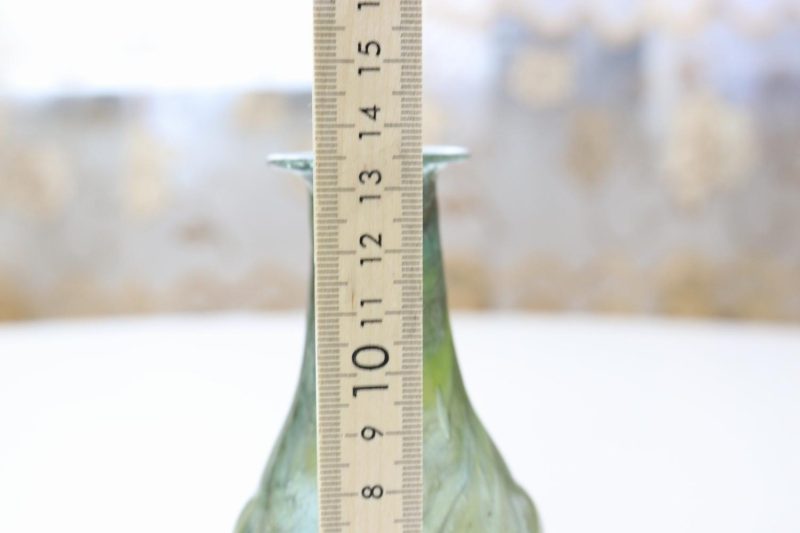Grön glasvas ålder okänt - 13,5cm