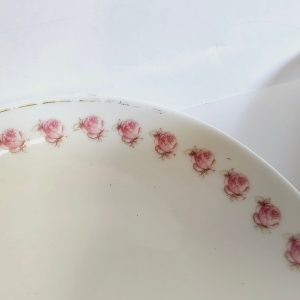 9st Charmiga Gustavsbergs assietter i benporslin - tidlöst elegant design!