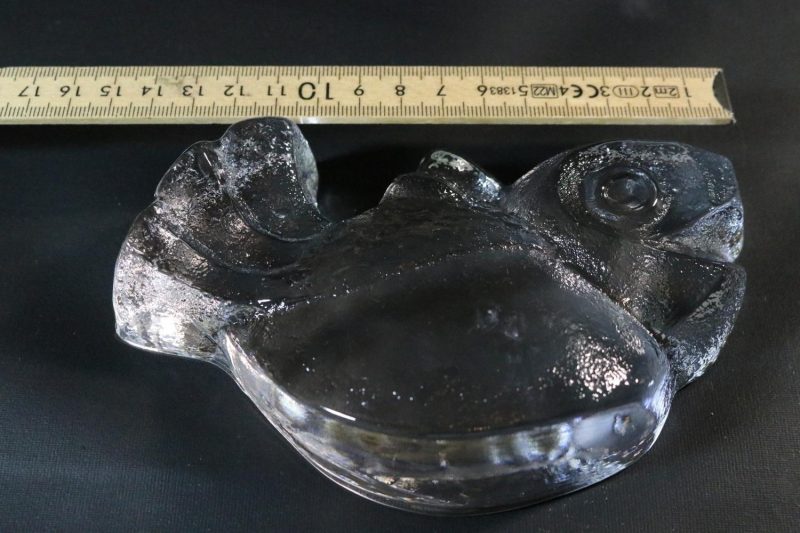 SKRUF Glasbruk Lars Hellsten signerad äldre glasdjur glas djur fisk längd 15cm