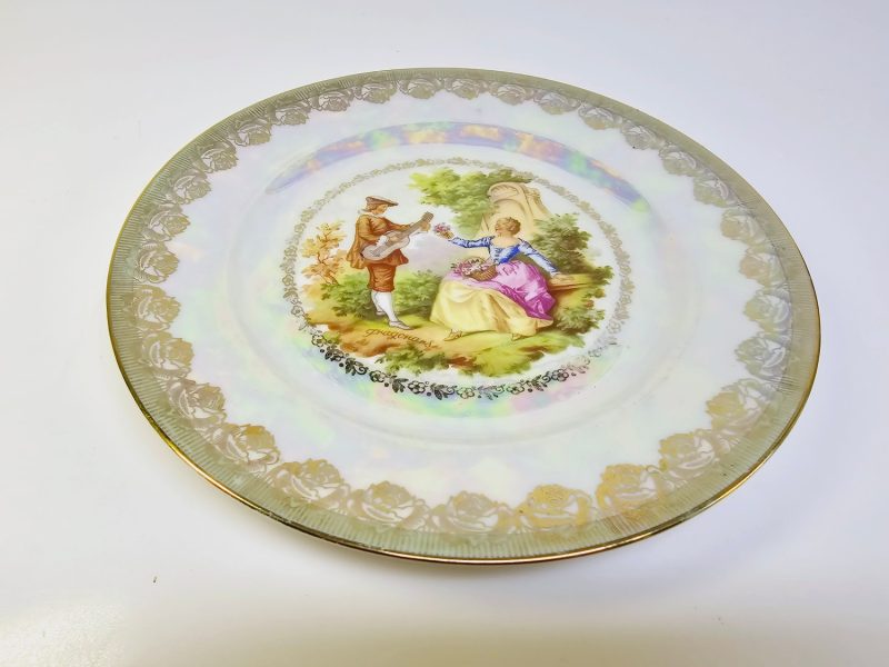 Elegant dekorativ tallrik från Bavaria – klassisk romantisk design