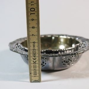 2st Metallskålar, D 15cm och 11cm