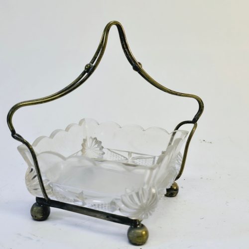 Elegant glas- och metallkorg - Vintage charm för ditt hem