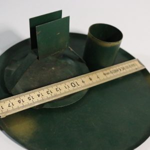 Vintage Ljusstake i Metall – Grön Patina, 19 cm i Diameter