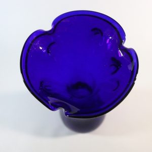 Trumpetvas, koboltblå, troligen från polsk glasbruk - 34cm