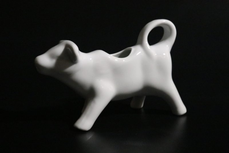 Mjölkkanna i Form av Ko – 12 cm