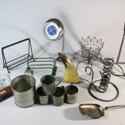 Diverse vintage metallföremål mm