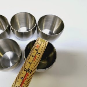 Elegant set av 5 rostfria äggkoppar – tidlös design!