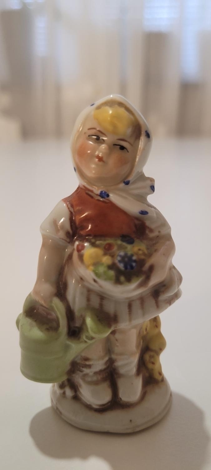 Figurin, flicka, 8cm