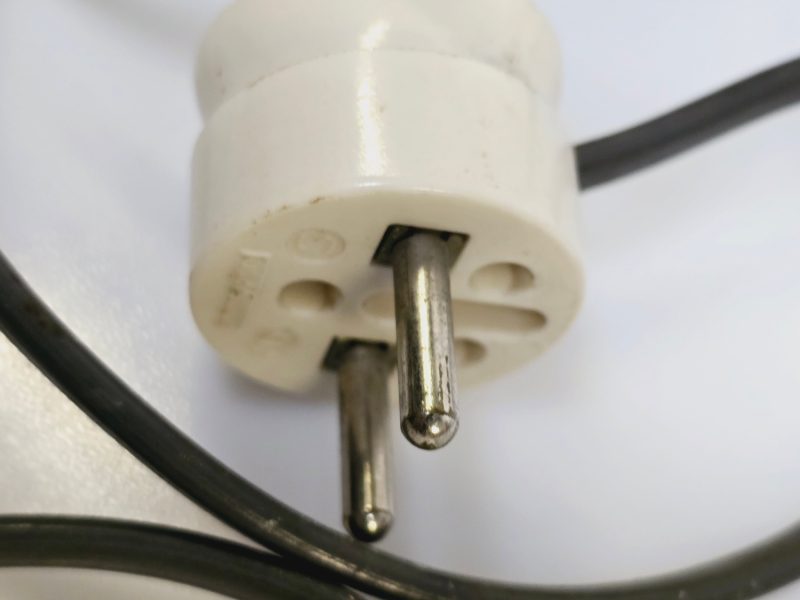 Vintage lanternformad bordslampa i mässing – Rustik och unik design