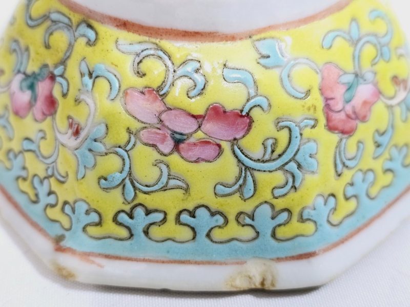 SKÅL, porslin. troligen Qingdynatin, omkring 1900