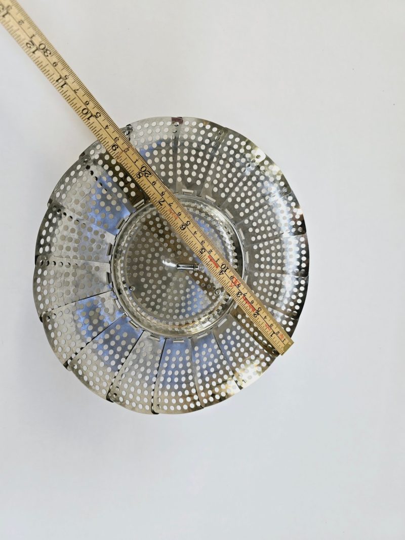 Klassisk hopfällbar ånginsats i rostfritt stål – Diameter 23,5 cm