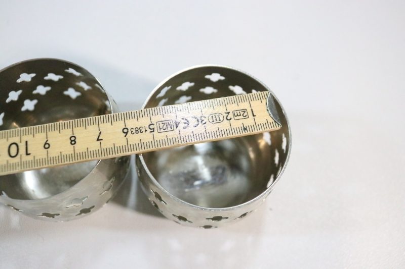 2st ljuslyktor i metall, Made in India