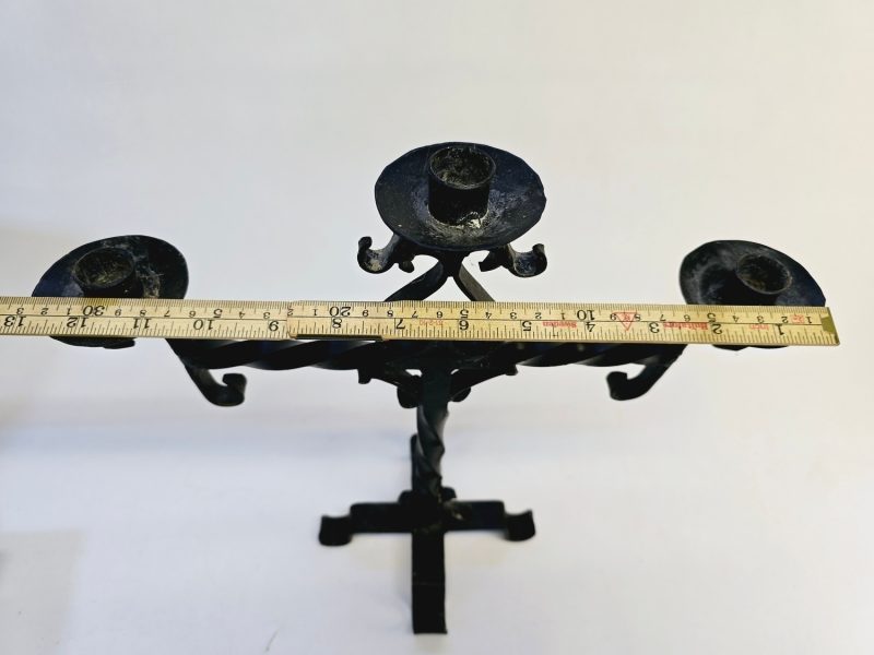 Handsmidd Ljusstake i Järn – 36 cm Hög