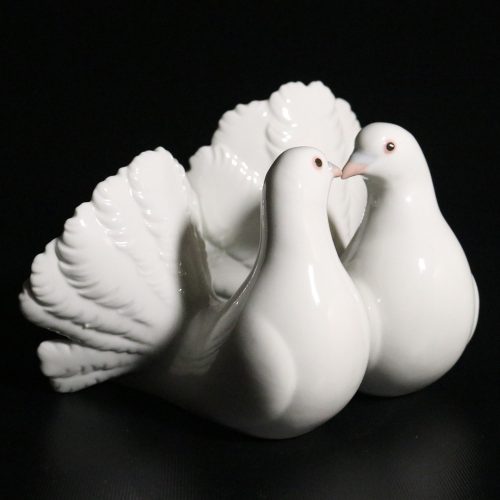 FIGURIN, porslin, Turturduvor, Lladro