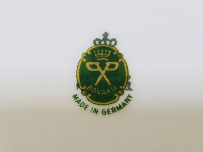 Elegant dekorativ tallrik från Bavaria – klassisk romantisk design