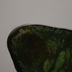 Konstglas, Kjell Engman (f. 1946), Tomte, Kosta Boda, höjd: 17 cm