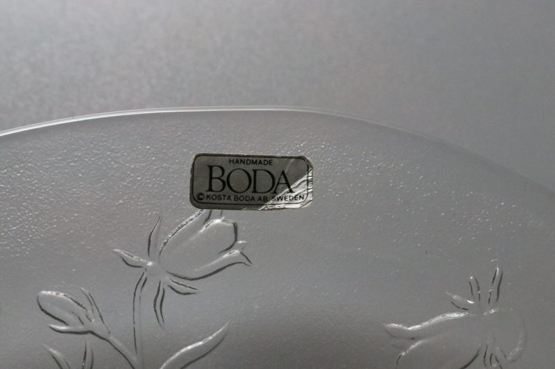Tallrik från Kosta Boda, dekor med blåklockor, 19cm