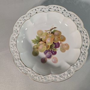 Retro Fruktskål – Antik Charm från 1900-talet