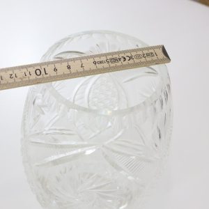 Kristallvas troligen skuren dekor- 23cm