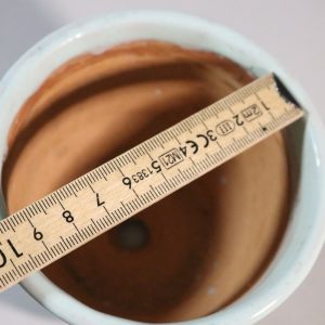 Liten kruka med ljusgran glasyr, H8cm D10cm