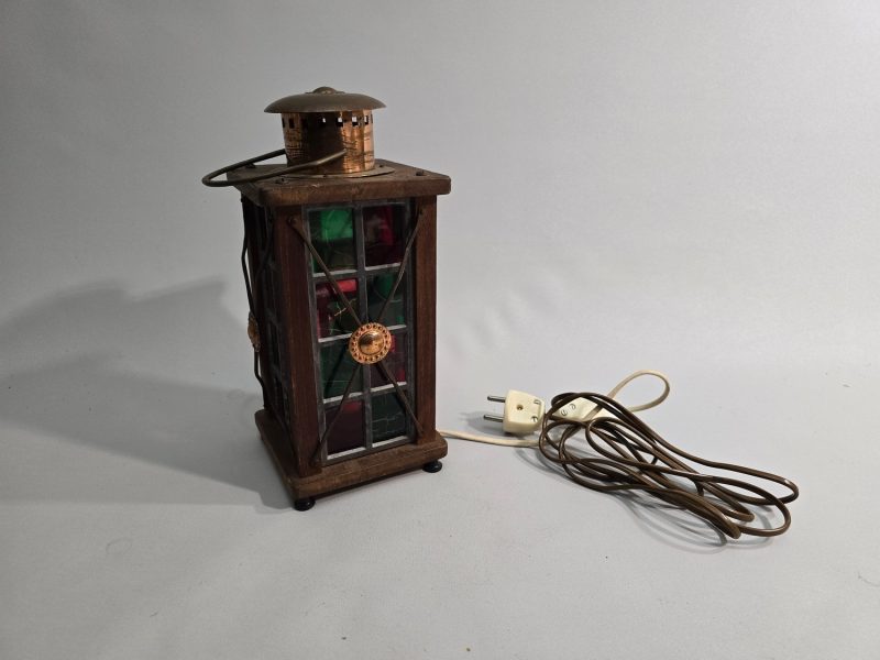Vintage-Stil Bordslampa med Maritimt Tema