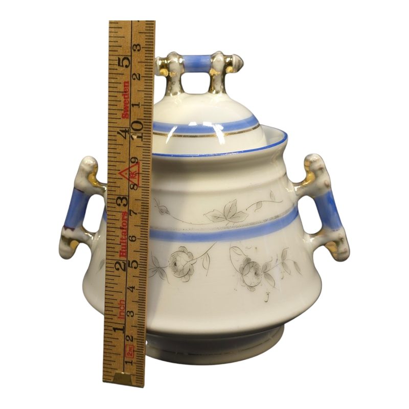Elegant antik burk i porslin från Carl Tielsch (13 cm)