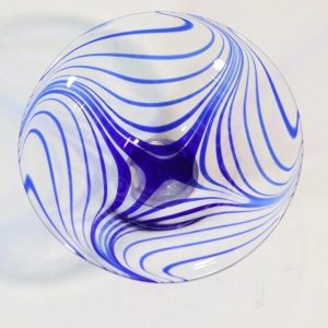 Skål, Vacker konstglas, troligen från svensk glasbruk