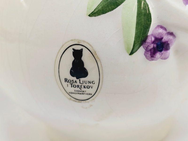 Rosa Ljung Fågel i Keramik – Svenskt Konsthantverk med Blomdekor, ca 15 cm