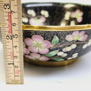 Vintage Cloisonné-skål med blomsterdekor – Orientaliskt hantverk
