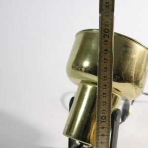Vintage spotlight-lampa i mässing – Stilfull och iögonfallande retrodesign
