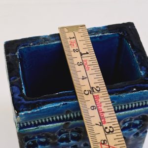 Färgstark Italiensk vas med geometriskt mönster – 18 cm hög