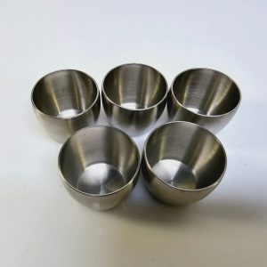 Elegant set av 5 rostfria äggkoppar – tidlös design!