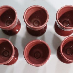 Klassiska röda äggkoppar i porslin – Set om 6 st