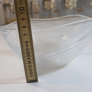 SKÅL, glas med räfflad mönster