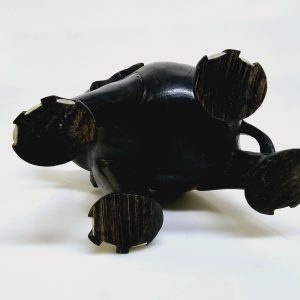 Handgjord träelefant – 31,5 cm hög