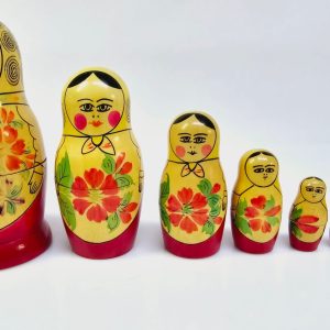 Charmig Matryoshka-docka – Handmålat Set med 6 Dockor