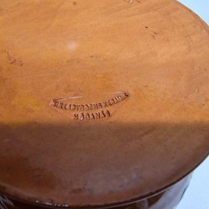 Vas i form av höna, glaserad lergods, Allmoge,  Kullabygdens Keramik - Höganäs