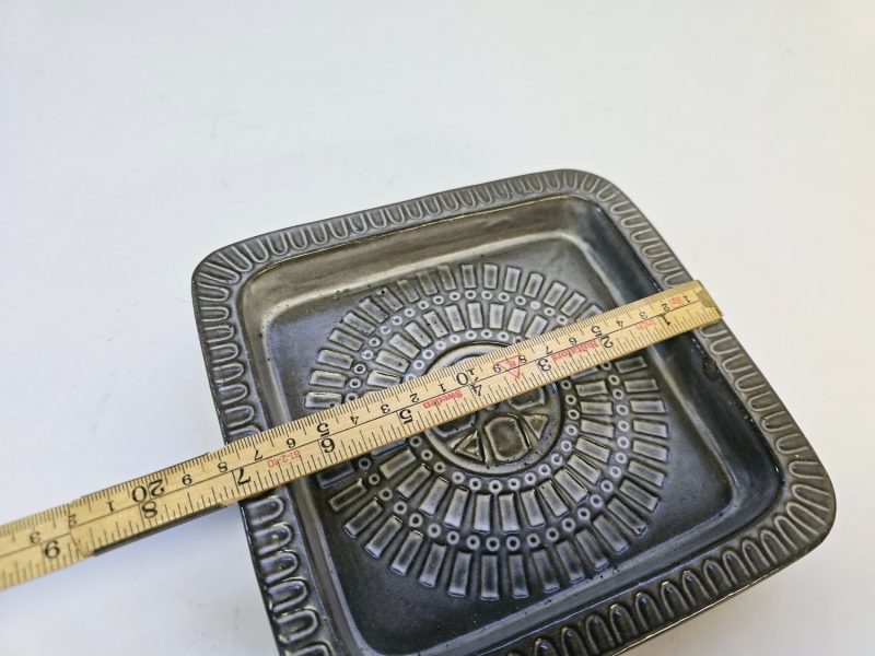 Upsala-Ekeby Fat, Design Mari Simmulson – 8025M