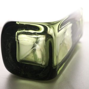 Stilren grön glasvas - Klassisk och tidlös design