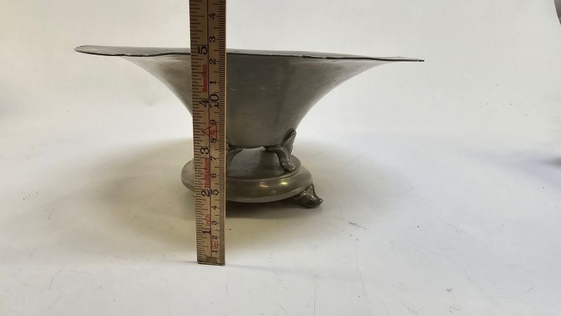Elegant GAB Tenn-skål från 1933 – Svensk Hantverkshistoria i Tidlös Design