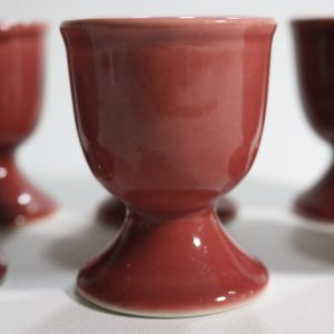 Klassiska röda äggkoppar i porslin – Set om 6 st