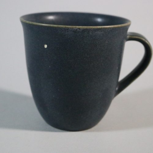 Vossblå temugg, M-L Hellgren Höganäs collection