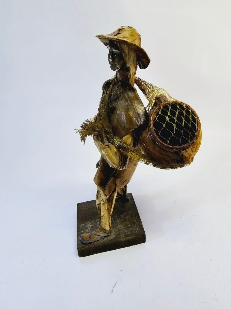 Handgjord Mexikansk Figur – Unikt Samlarobjekt, 30 cm