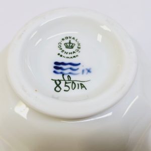 Kunglig Dansk Blåmålad Kopp – Royal Copenhagen 850/1A