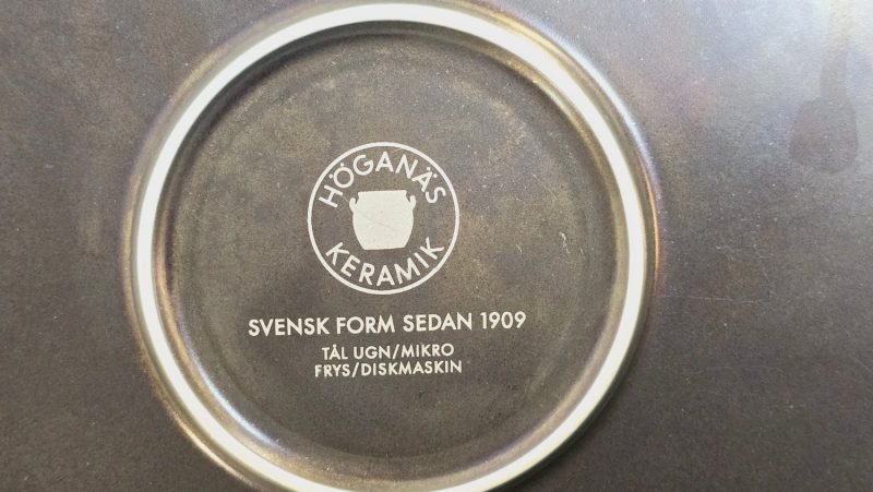 Höganäs stengodstallrikar av M-L Hellgren – Tidlös svensk design, 26 cm