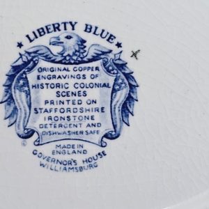 SERVERINGSFAT, Staffordshire Governors house Williamsburg, Liberty Blue, Porslin