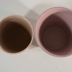 2st krukor, rosa